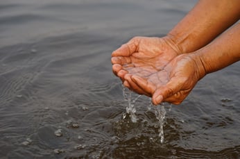 Vecteezy closeup hands water in river